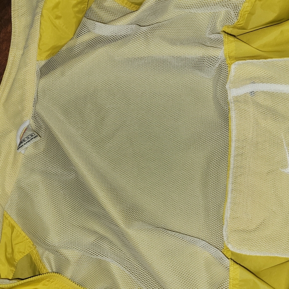 Nike Men’s Bright Yellow Full-Zip Windbreaker Jacket - Picture 6 of 7